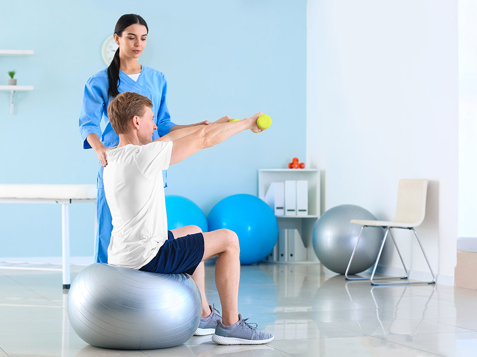 stay healthy while recovering from an injury